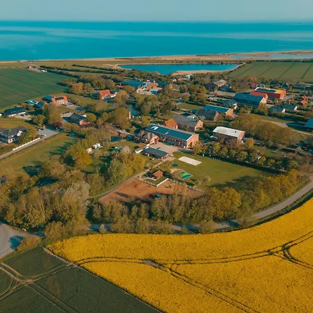 Marin * Westermarkelsdorf