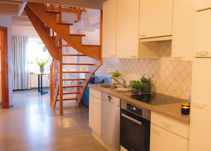 Marin * Westermarkelsdorf